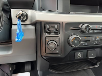 2027 Ford Super Duty F-350 DRW F-350® XLT