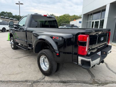 2027 Ford Super Duty F-350 DRW F-350® XLT
