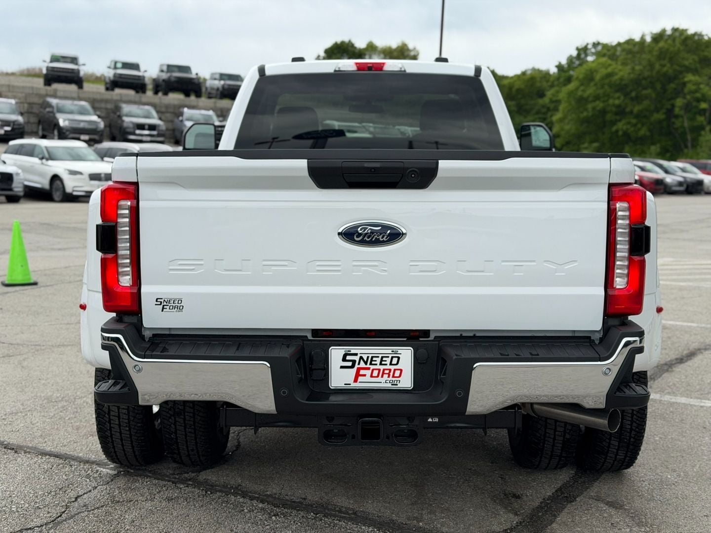 2026 Ford Super Duty F-350® XLT
