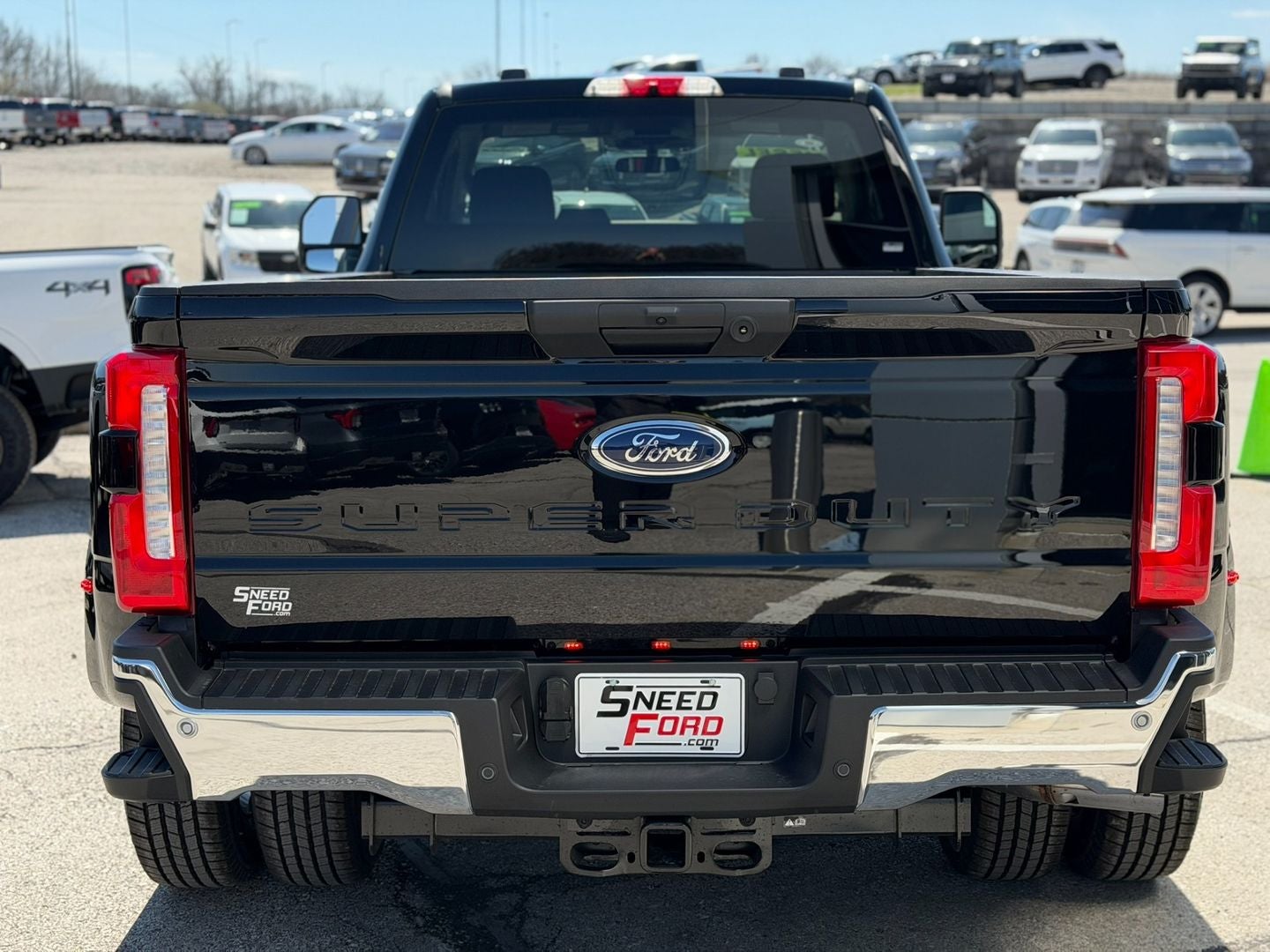 2026 Ford Super Duty F-350® XLT