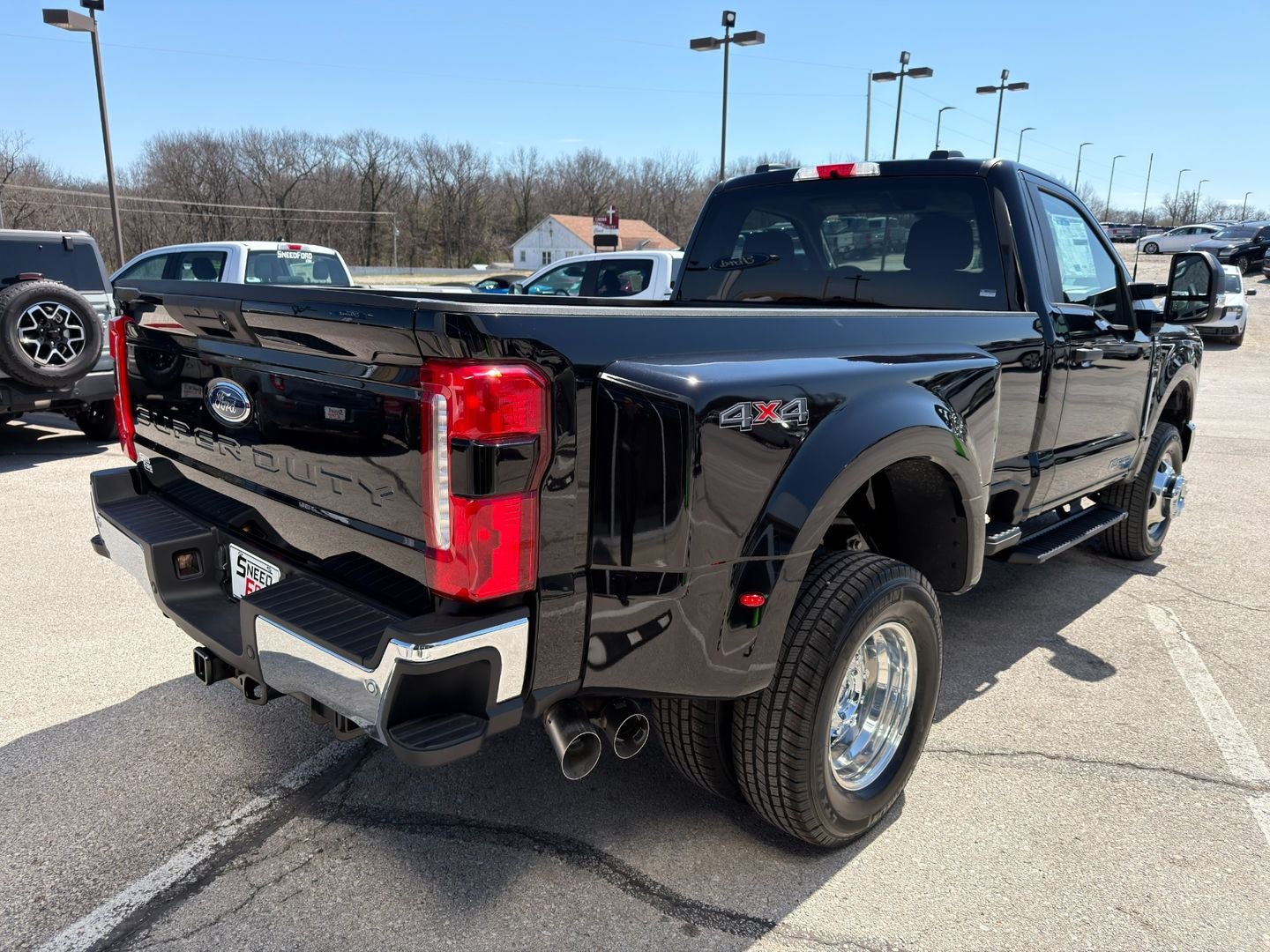 2026 Ford Super Duty F-350® XLT