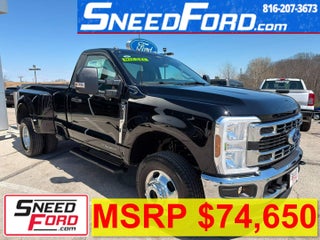 2026 Ford Super Duty F-350® XLT