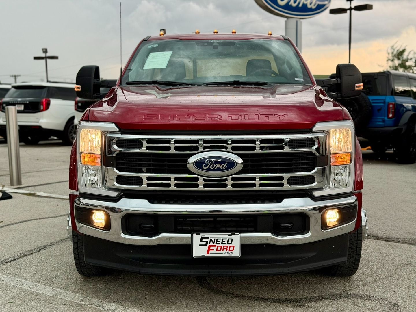 2026 Ford Super Duty F-450 DRW XLT 4X4
