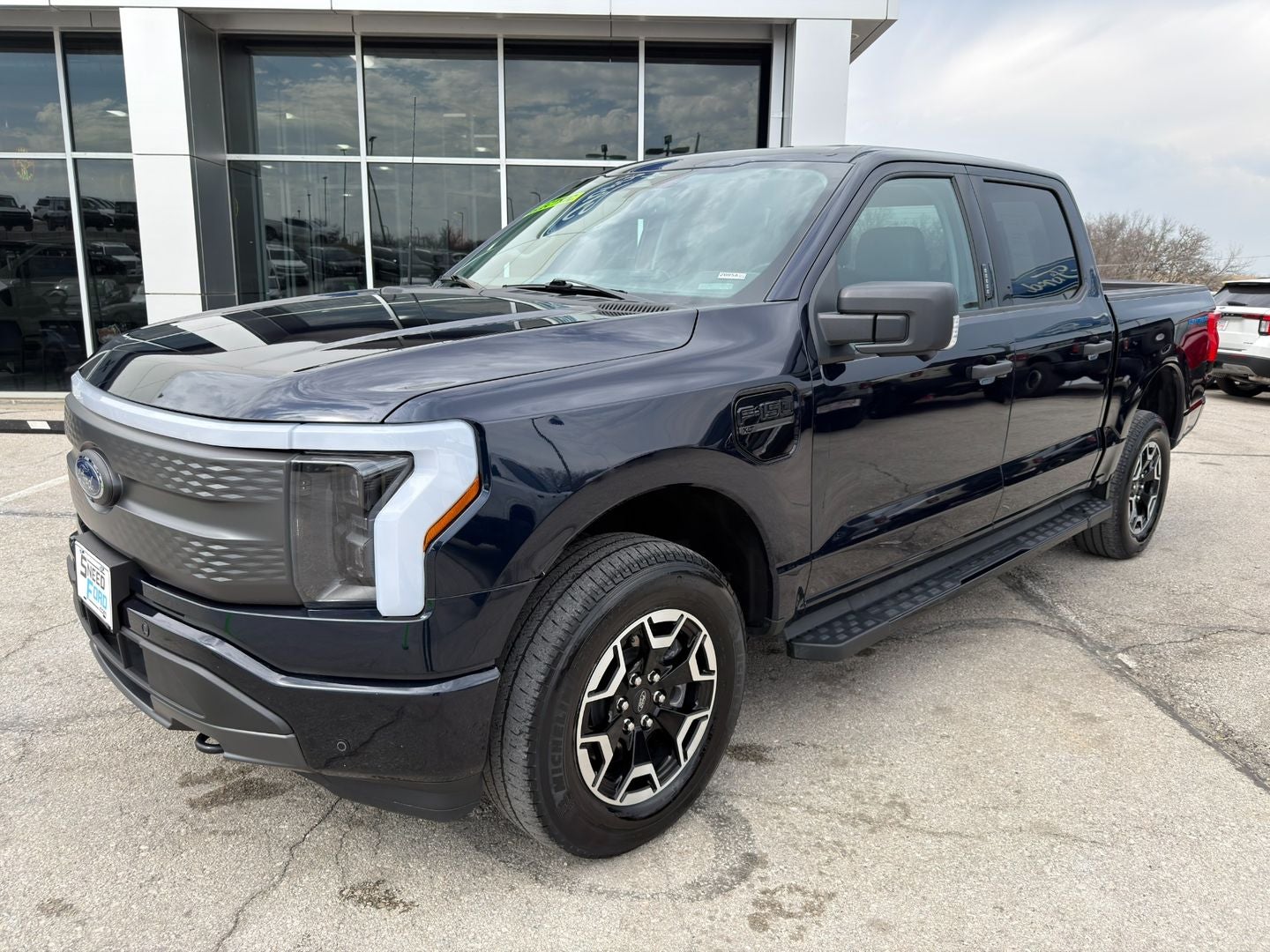 2023 Ford F-150 Lightning XLT