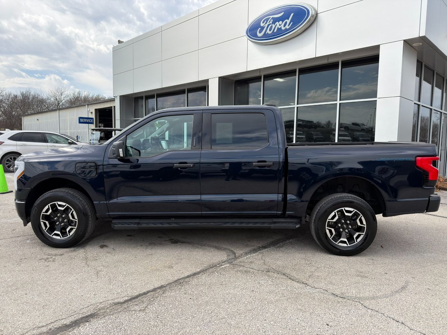 2023 Ford F-150 Lightning XLT