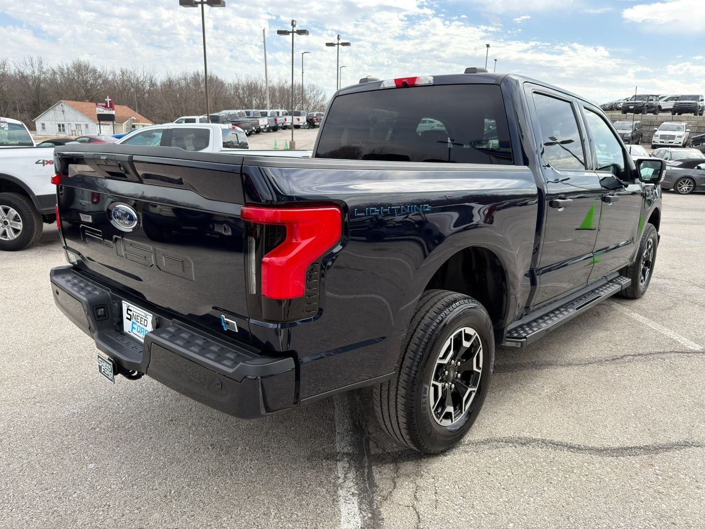 2023 Ford F-150 Lightning XLT