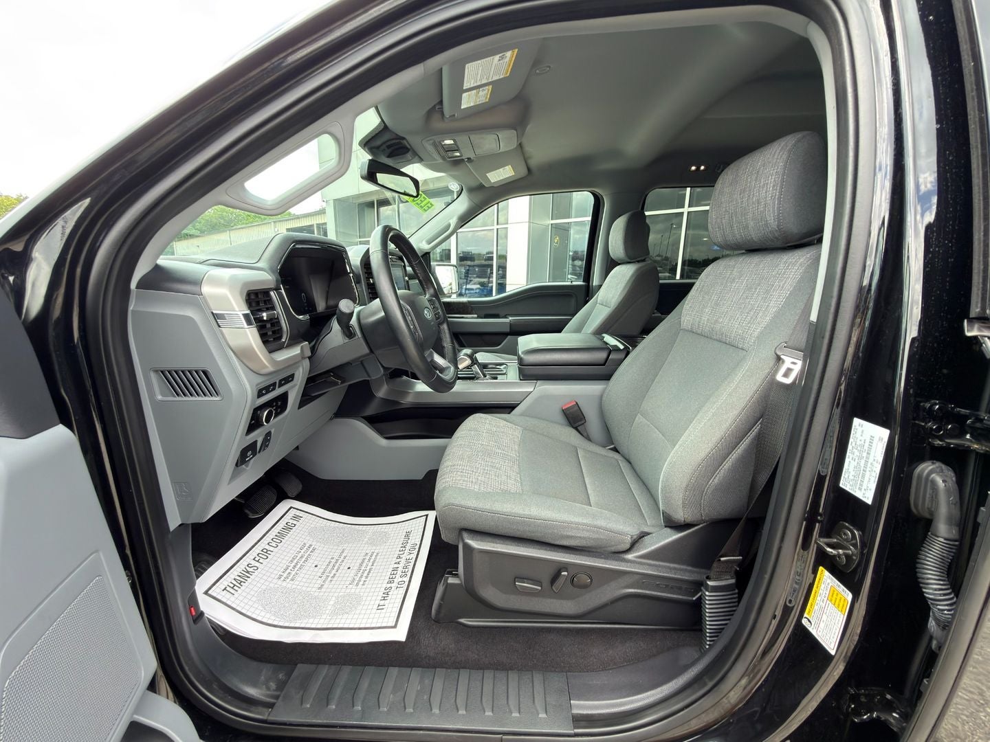 2023 Ford F-150 Lightning XLT