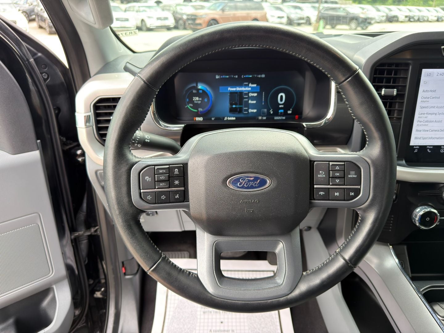 2023 Ford F-150 Lightning XLT