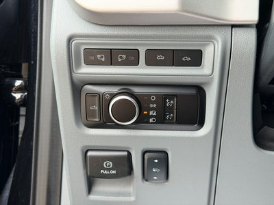 2023 Ford F-150 Lightning XLT