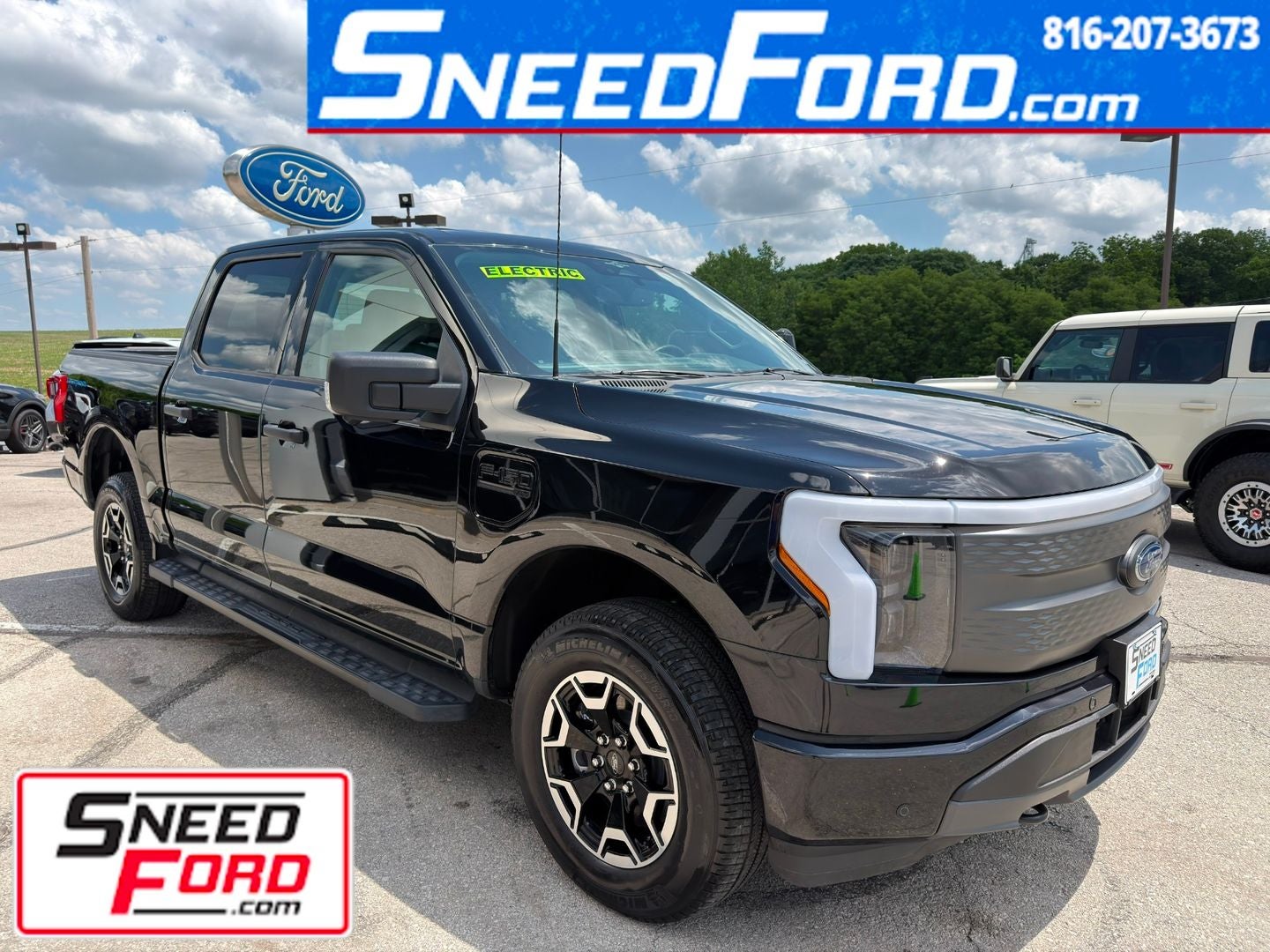 2023 Ford F-150 Lightning XLT