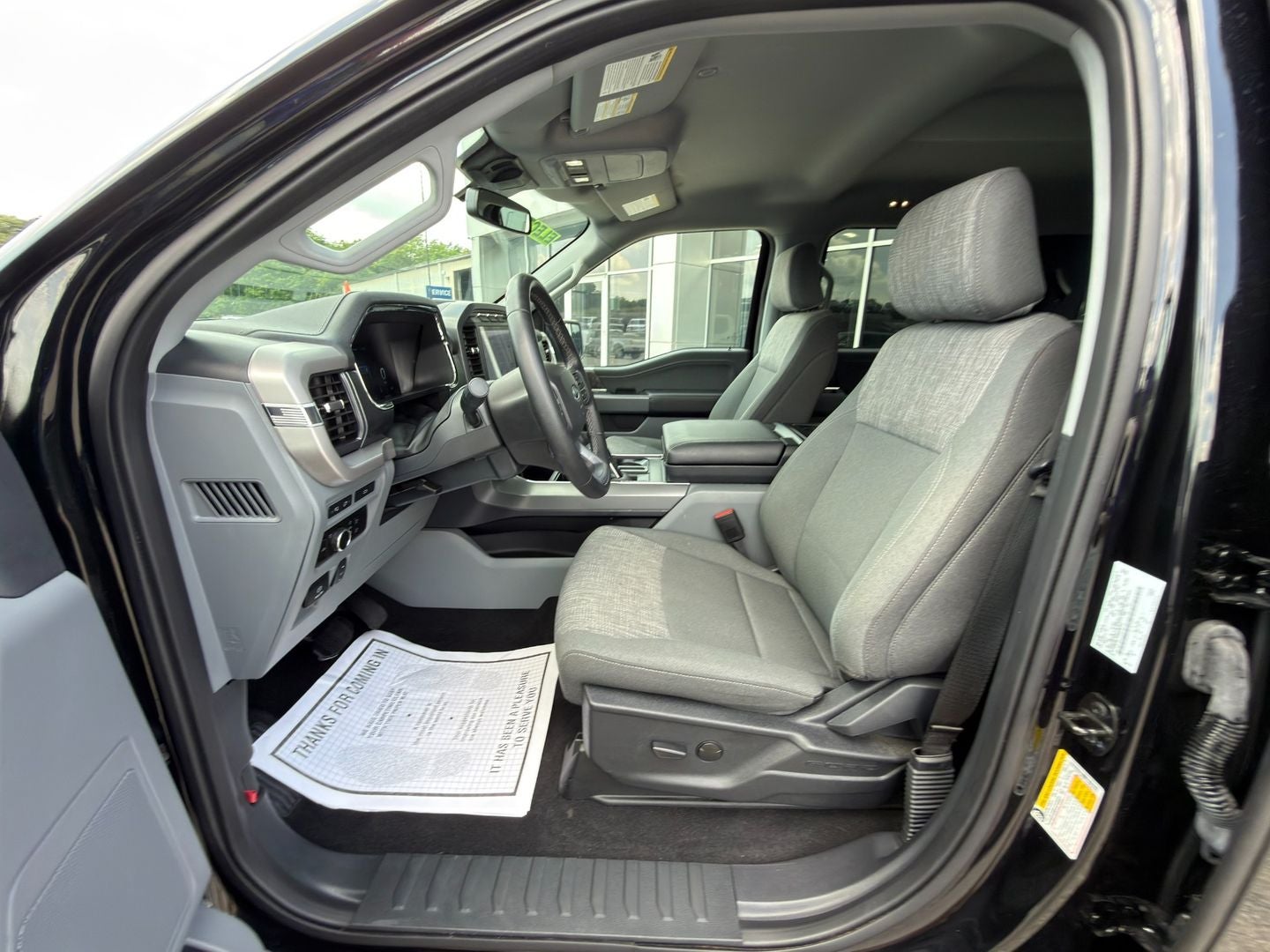 2023 Ford F-150 Lightning XLT