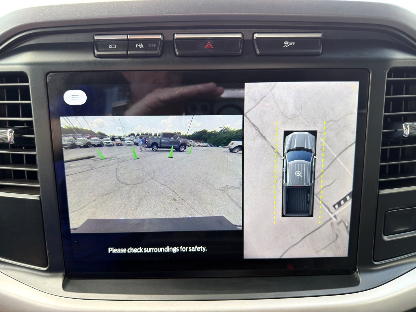 2023 Ford F-150 Lightning XLT