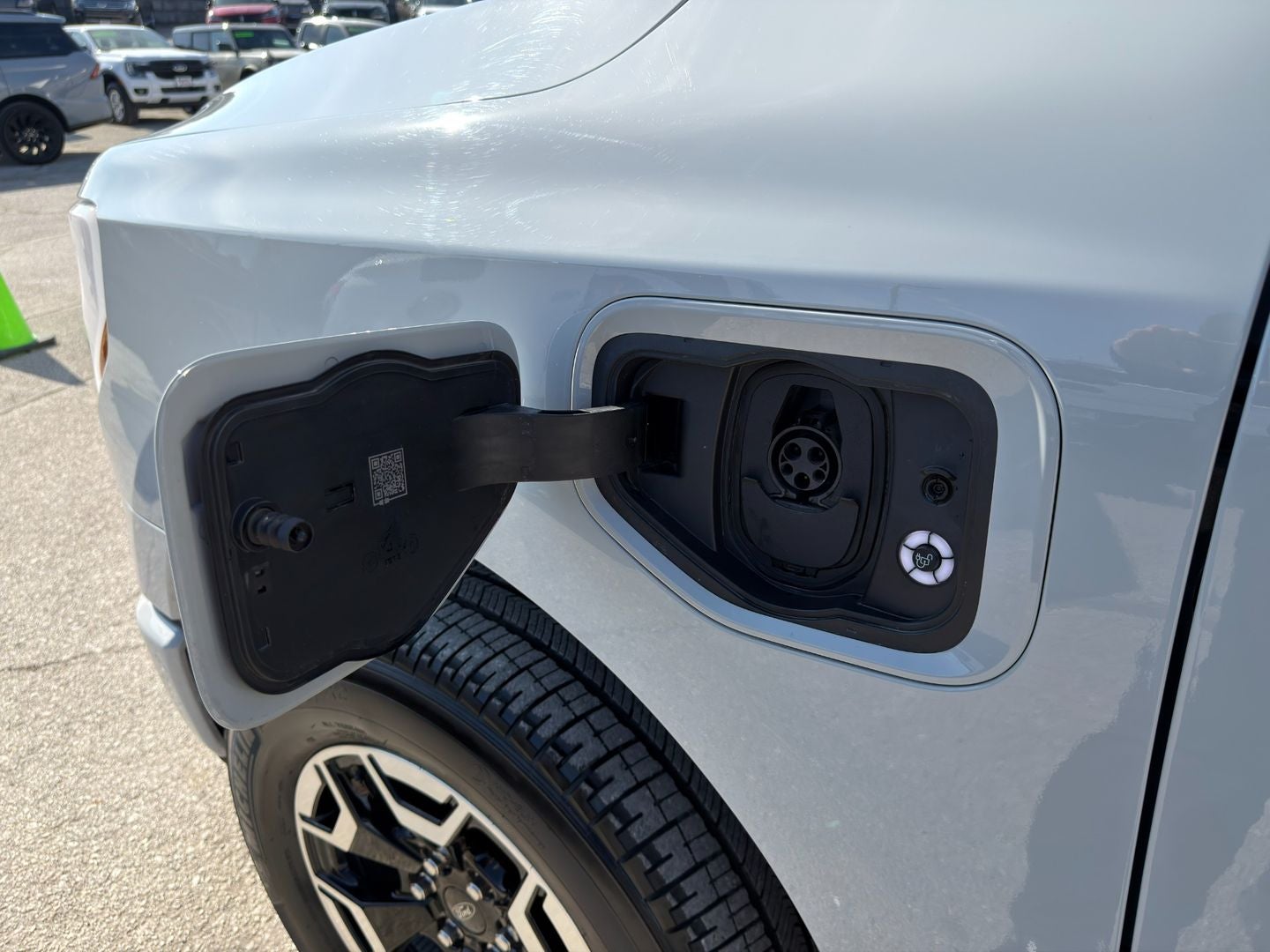 2023 Ford F-150 Lightning XLT