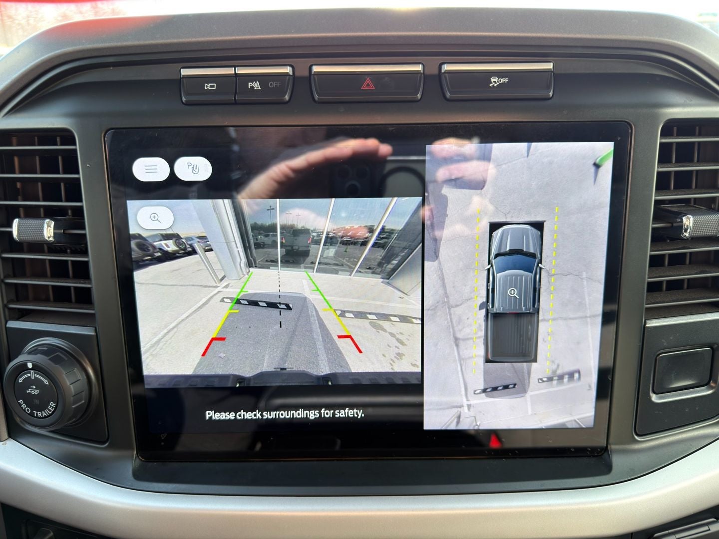 2023 Ford F-150 Lightning XLT