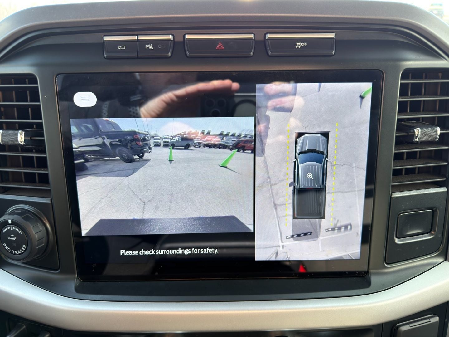 2023 Ford F-150 Lightning XLT