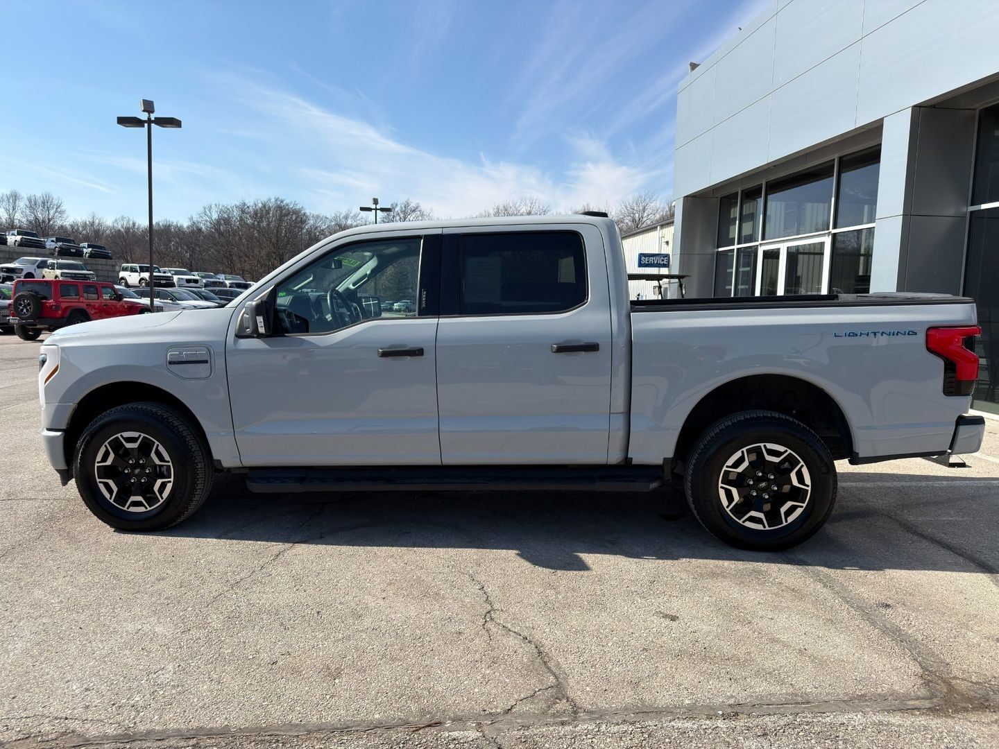 2023 Ford F-150 Lightning XLT