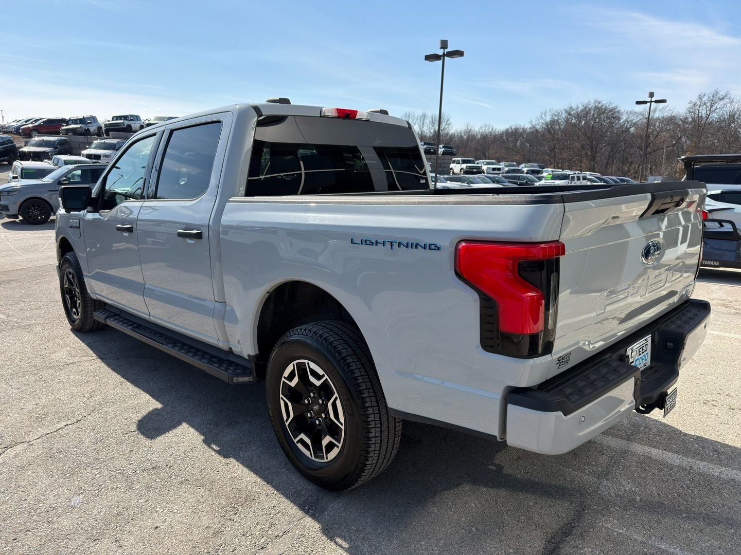 2023 Ford F-150 Lightning XLT