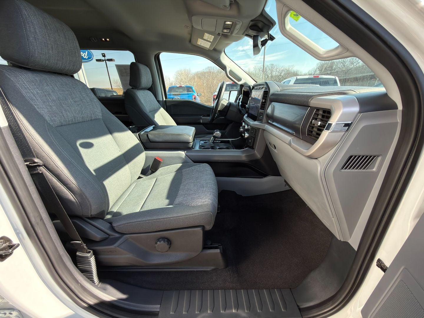 2023 Ford F-150 Lightning XLT