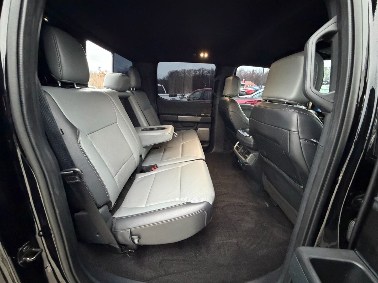 2022 Ford F-150 Lightning LARIAT