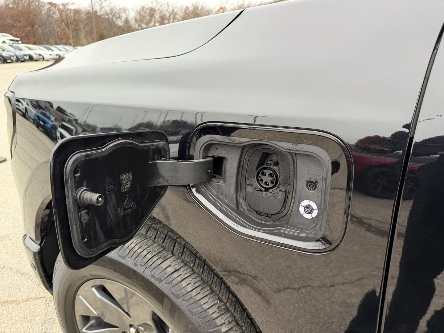 2022 Ford F-150 Lightning LARIAT