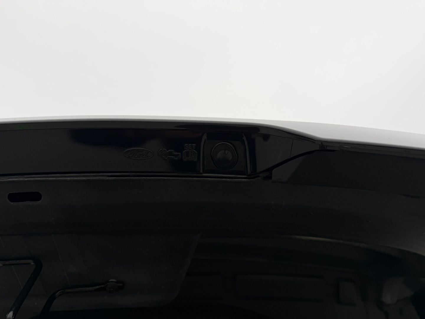 2022 Ford F-150 Lightning LARIAT