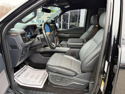 2022 Ford F-150 Lightning LARIAT