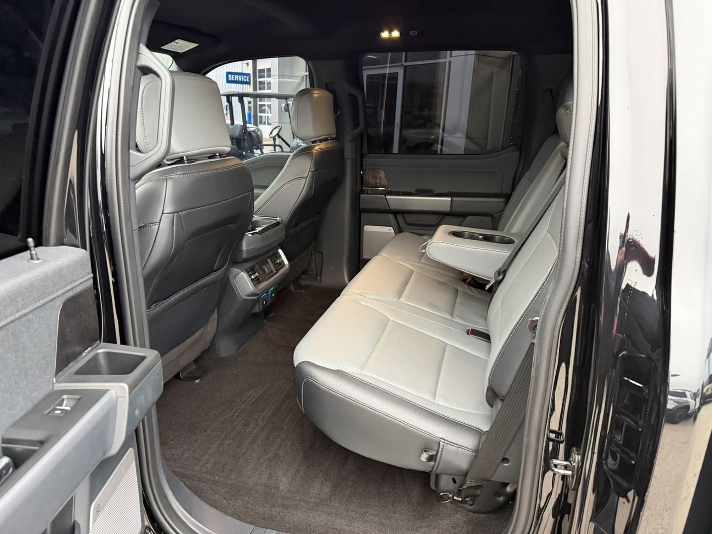 2022 Ford F-150 Lightning LARIAT