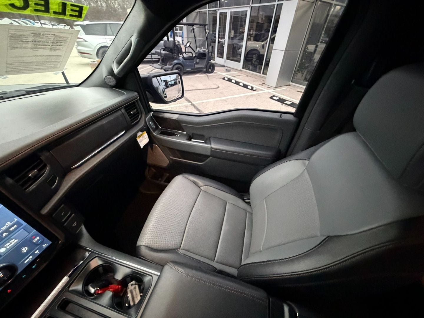 2022 Ford F-150 Lightning LARIAT