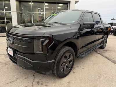 2022 Ford F-150 Lightning LARIAT