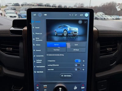 2022 Ford F-150 Lightning LARIAT