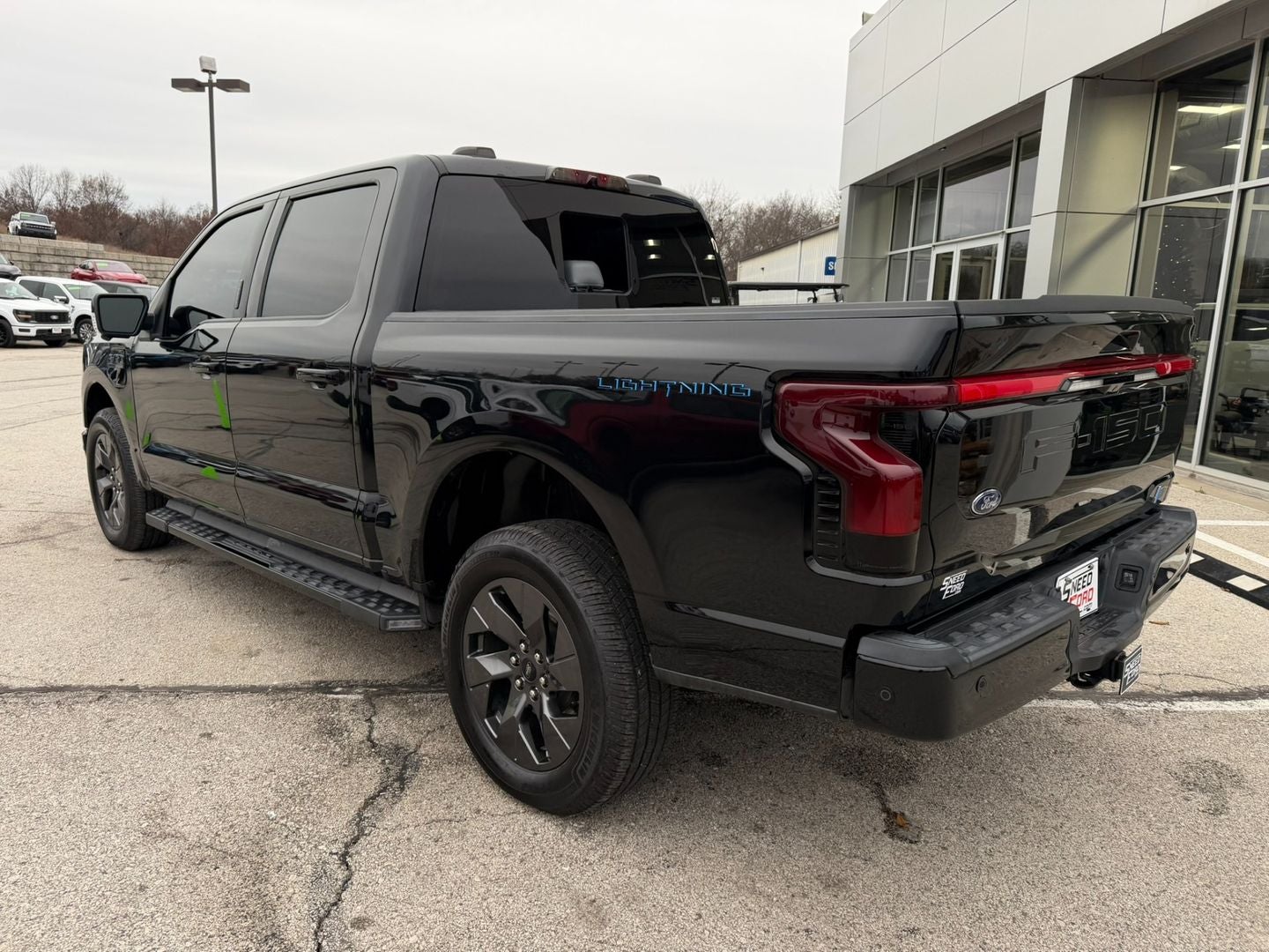 2022 Ford F-150 Lightning LARIAT