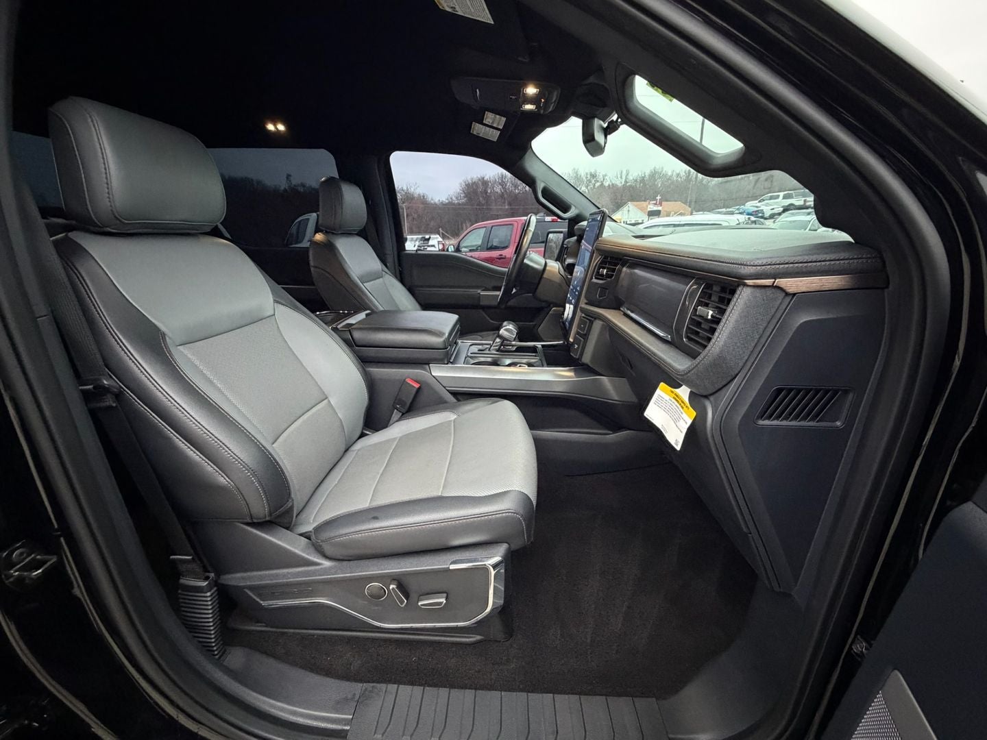 2022 Ford F-150 Lightning LARIAT