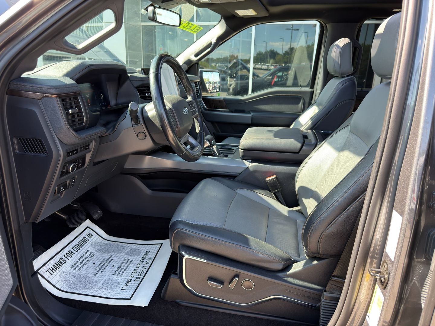 2023 Ford F-150 Lightning LARIAT