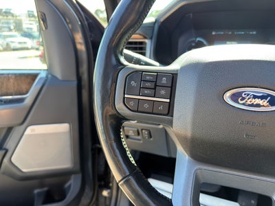 2023 Ford F-150 Lightning LARIAT