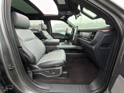 2023 Ford F-150 Lightning LARIAT