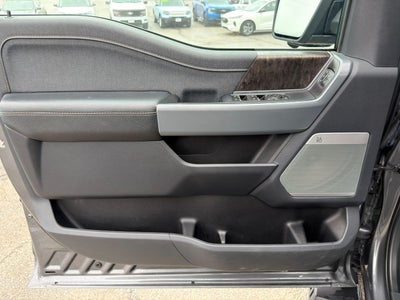 2023 Ford F-150 Lightning LARIAT