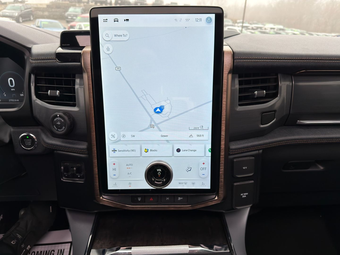 2023 Ford F-150 Lightning LARIAT