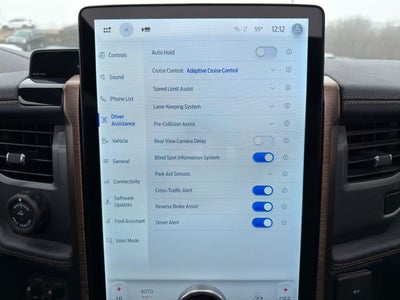 2023 Ford F-150 Lightning LARIAT