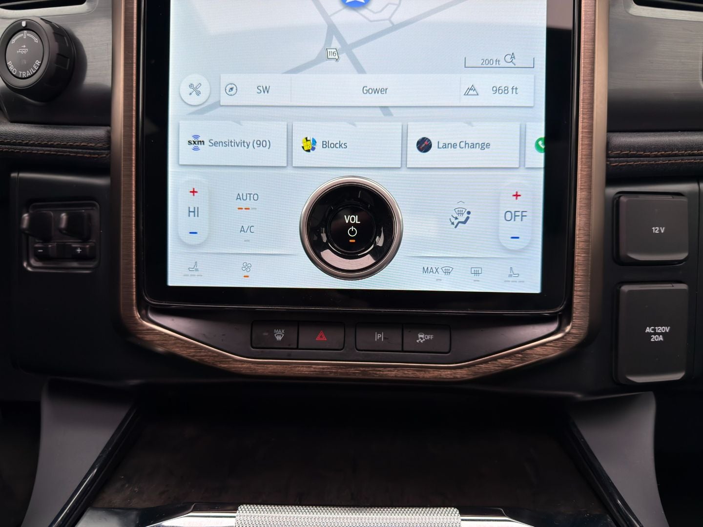 2023 Ford F-150 Lightning LARIAT