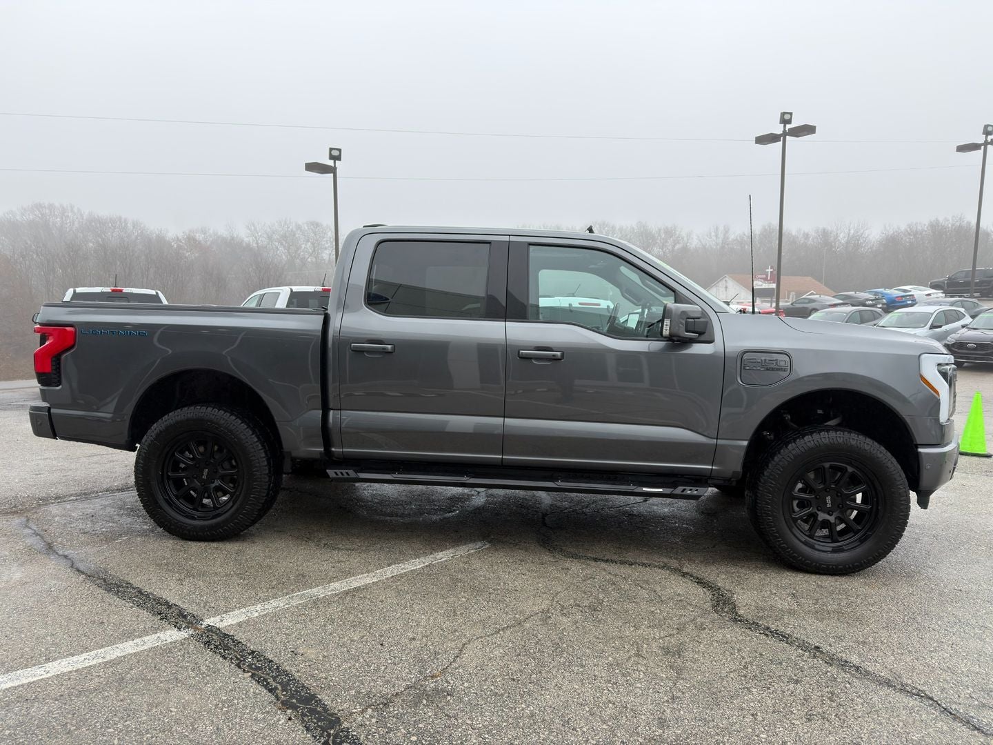 2023 Ford F-150 Lightning LARIAT