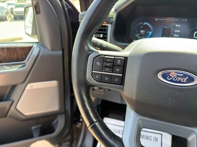 2023 Ford F-150 Lightning LARIAT