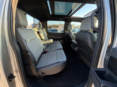 2023 Ford F-150 Lightning LARIAT