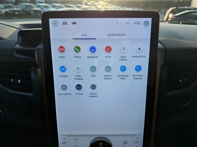 2023 Ford F-150 Lightning LARIAT