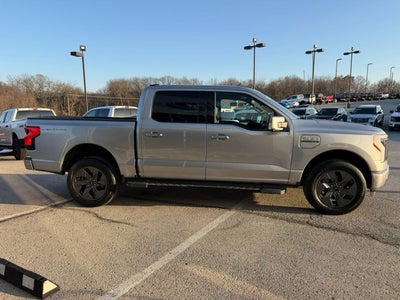 2023 Ford F-150 Lightning LARIAT