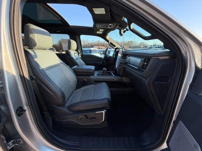 2023 Ford F-150 Lightning LARIAT