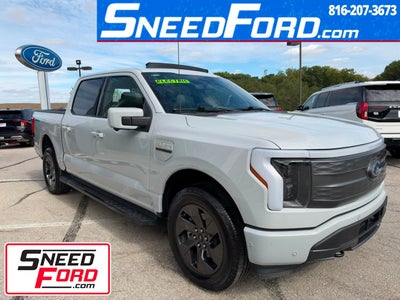 2023 Ford F-150 Lightning LARIAT