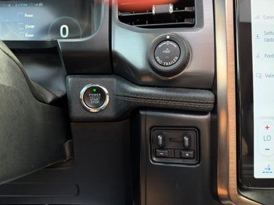 2023 Ford F-150 Lightning LARIAT