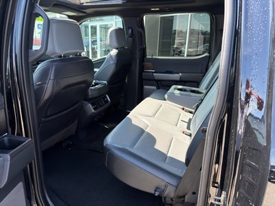 2023 Ford F-150 Lightning LARIAT