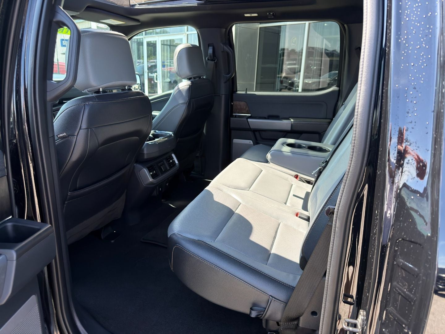 2023 Ford F-150 Lightning LARIAT