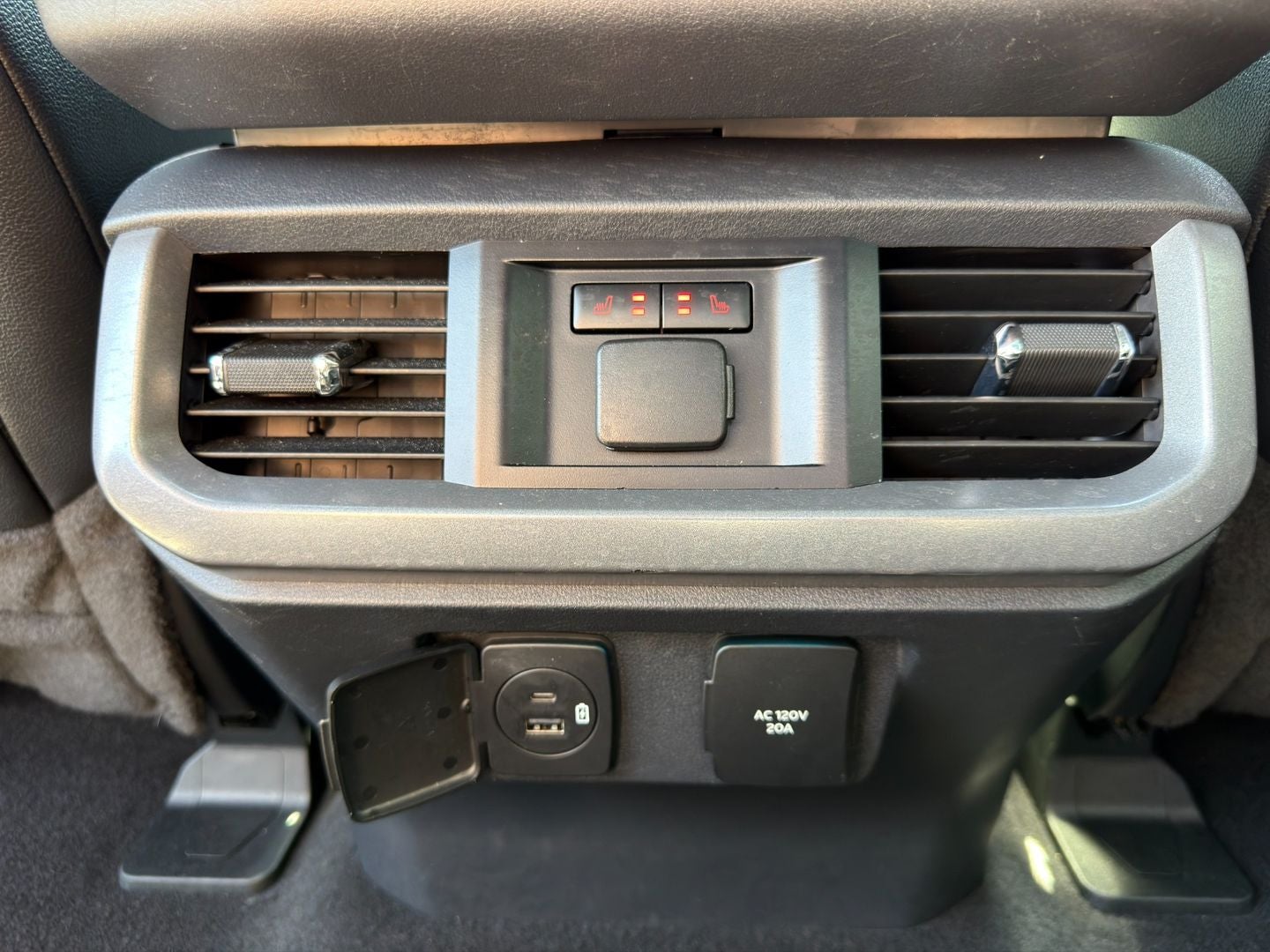 2023 Ford F-150 Lightning LARIAT